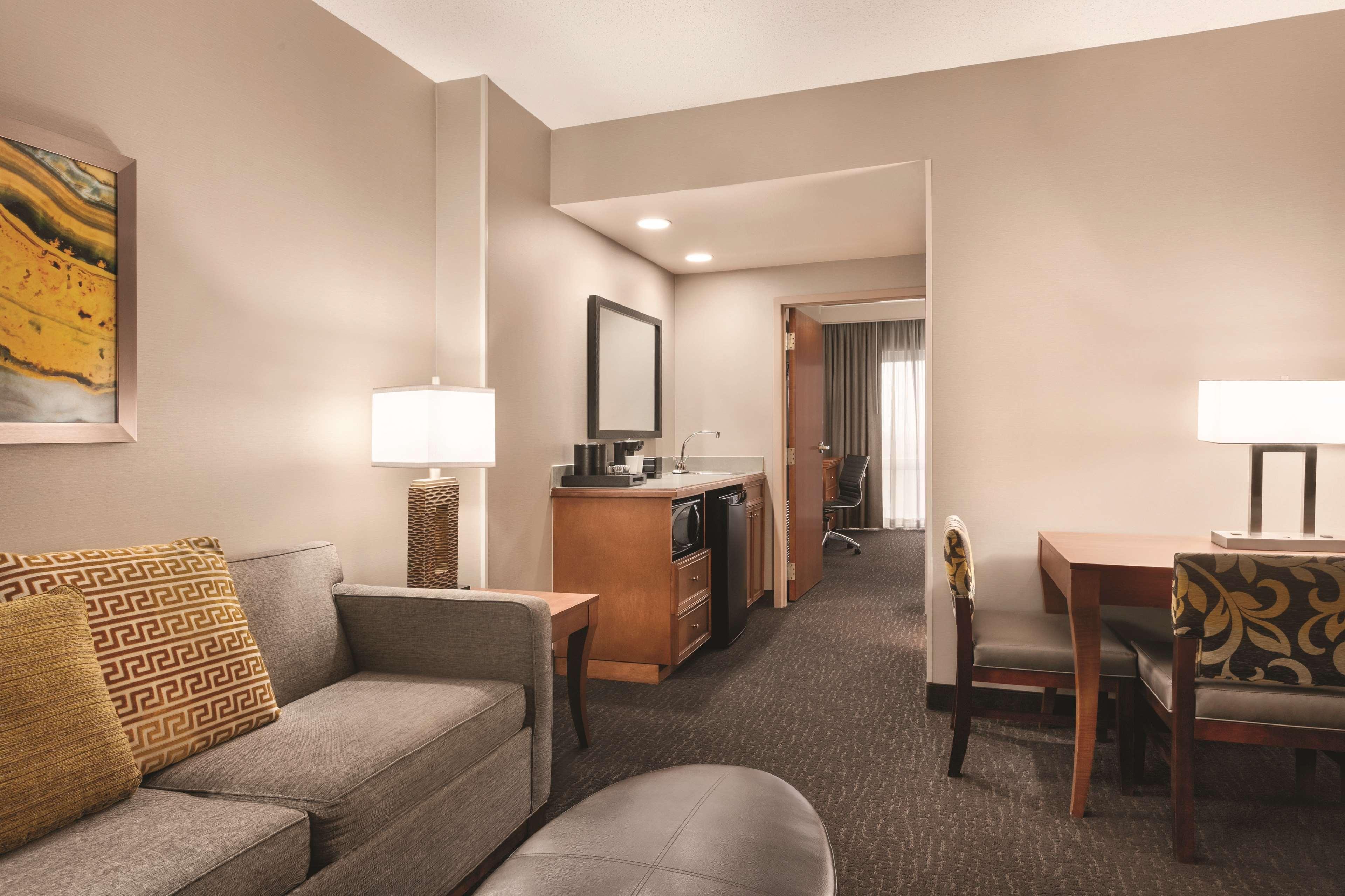 Embassy Suites By Hilton Nashville South Cool Springs Франклин Экстерьер фото