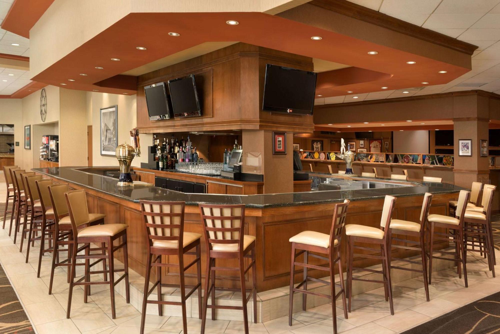 Embassy Suites By Hilton Nashville South Cool Springs Франклин Экстерьер фото