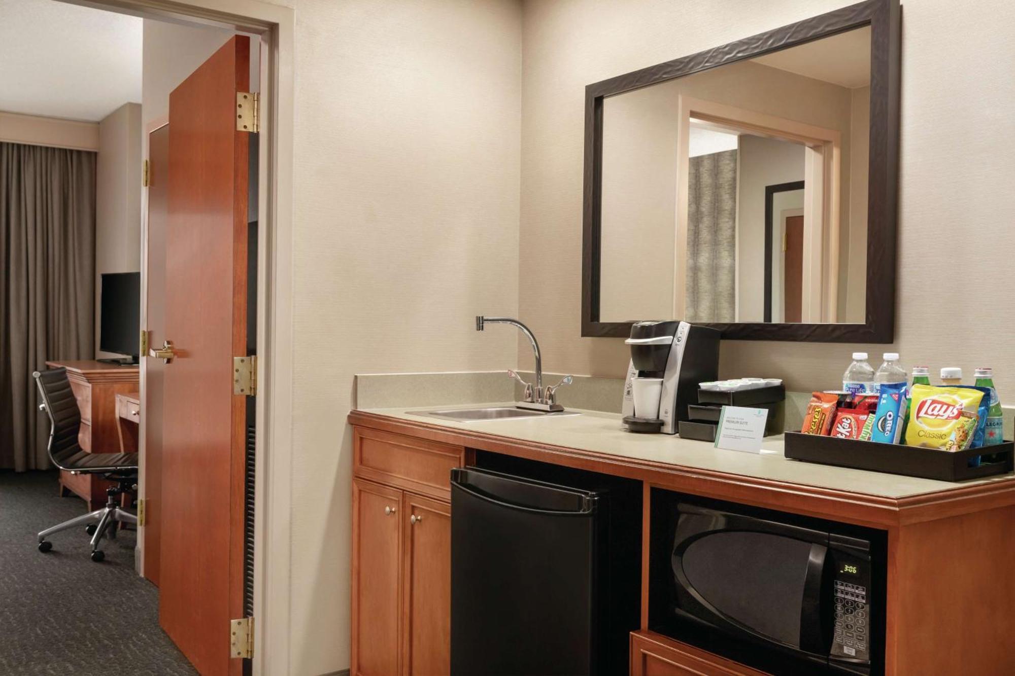 Embassy Suites By Hilton Nashville South Cool Springs Франклин Экстерьер фото