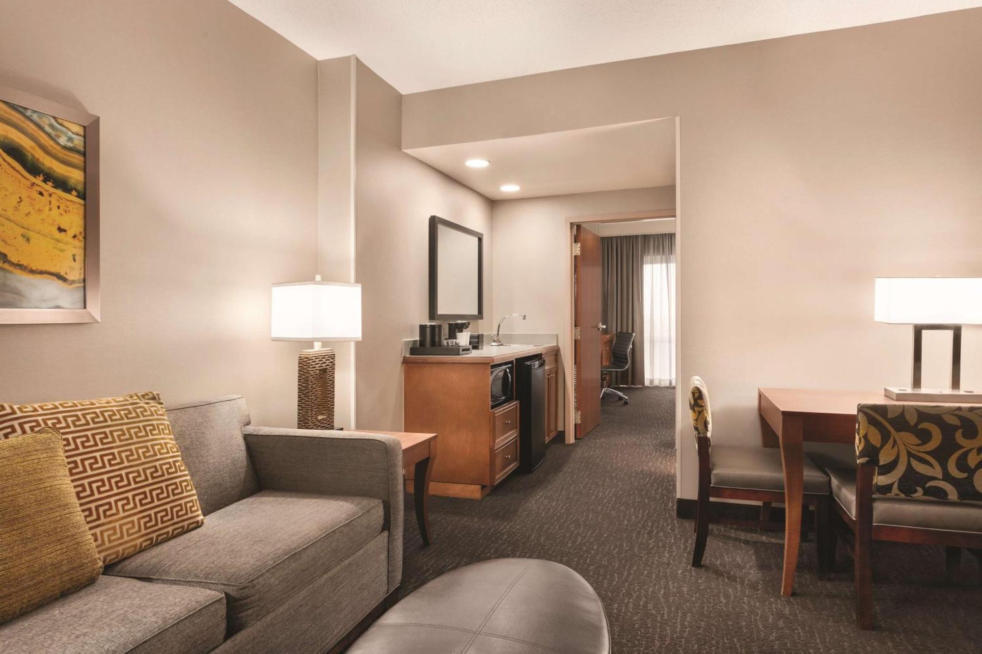 Embassy Suites By Hilton Nashville South Cool Springs Франклин Экстерьер фото